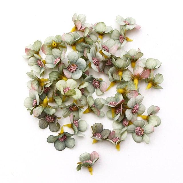 Mini Multicolor 50/100pcs Daisy Flower Head Silk Artificial Flower For Wreaths Craft Scrapbooking Daisy Flower Head Mini Artificial Silk Flower for Crown Scrap Wedding Home Decor Garland Headdress